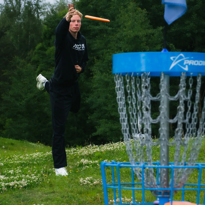 Minkä ikäisenä lapsi voi aloittaa frisbeegolfin?