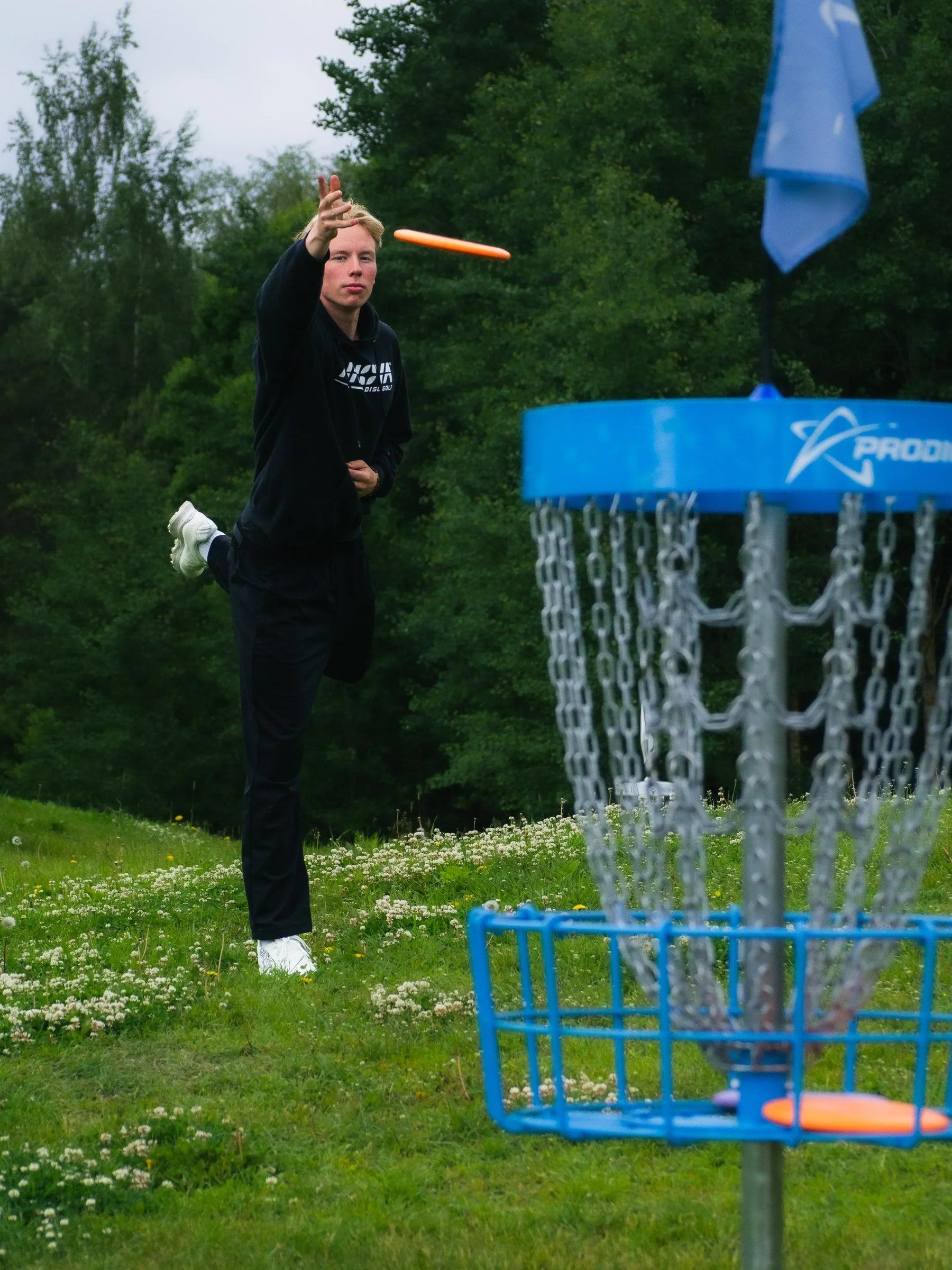 Miten frisbeegolfratojen luokitusjärjestelmä toimii?